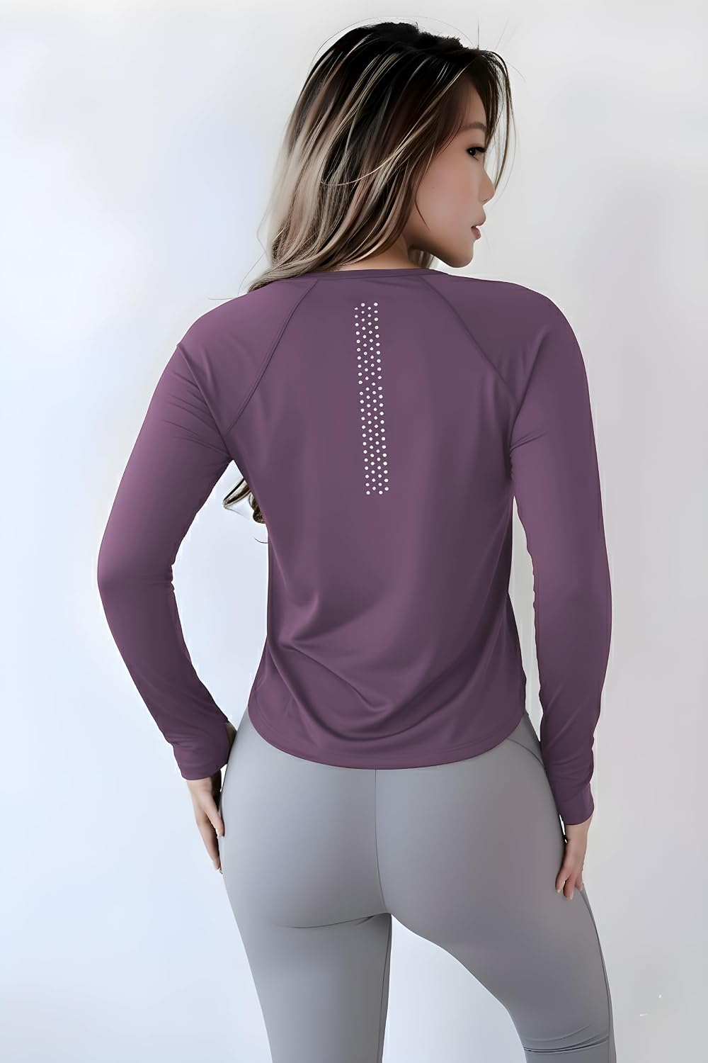 MotionFlow Women's Quick-Dry Gym T-Shirt - Image 3