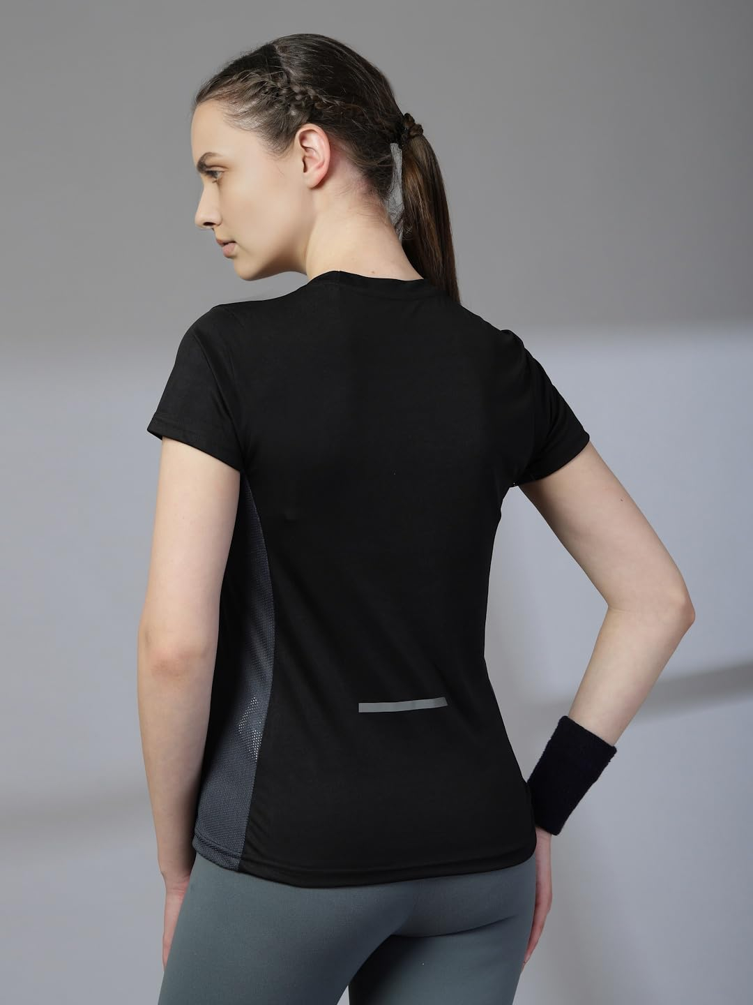 SprintLite Women's Quick-Dry Gym T-Shirt - Image 4