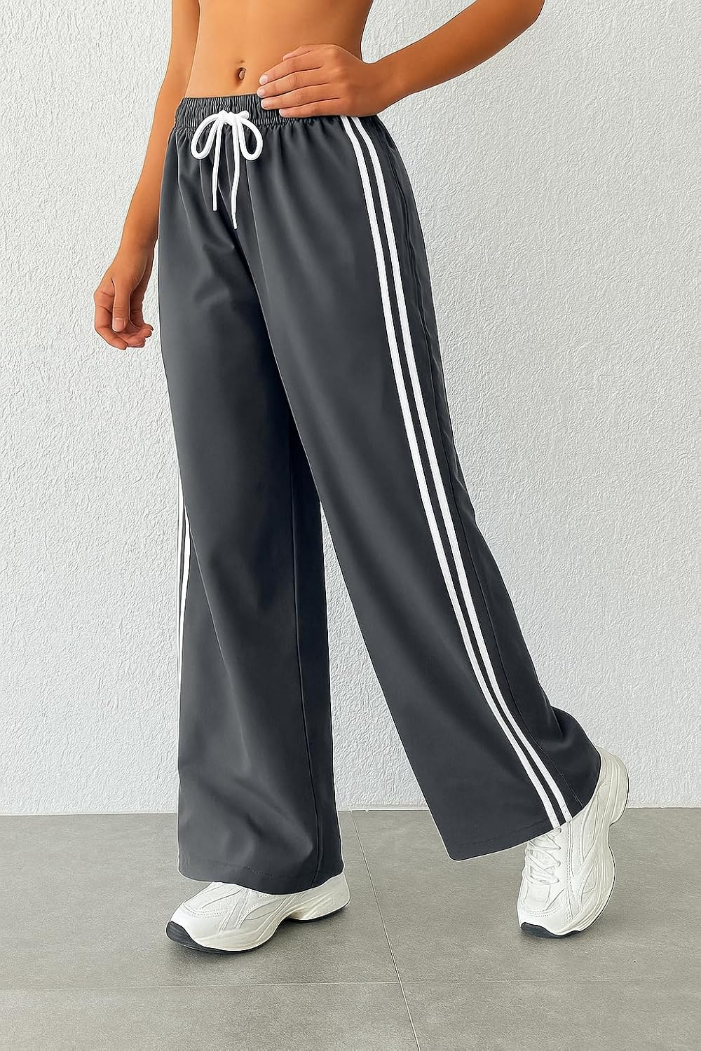 RelaxMove Women's Wide-Leg Track Pants - Image 17