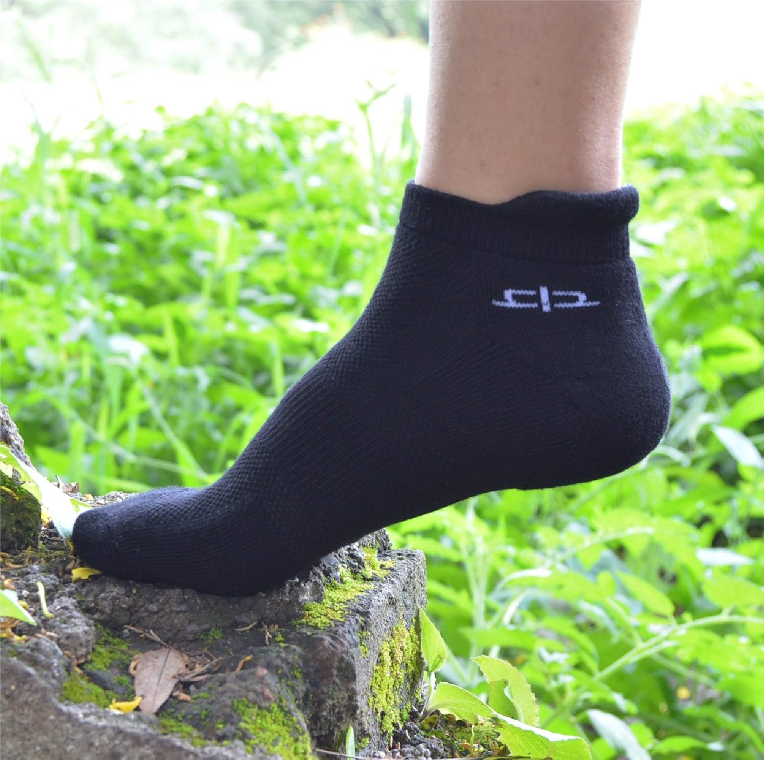 BambooBreeze Women's Bamboo Ankle Socks - Image 37